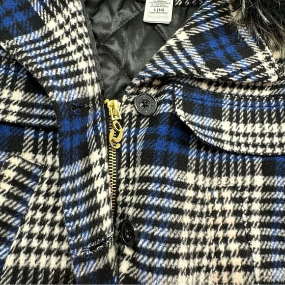 GUESS Girls Blue Plaid Jacket with Faux Fur Collar L-14 - Picture 5 of 9